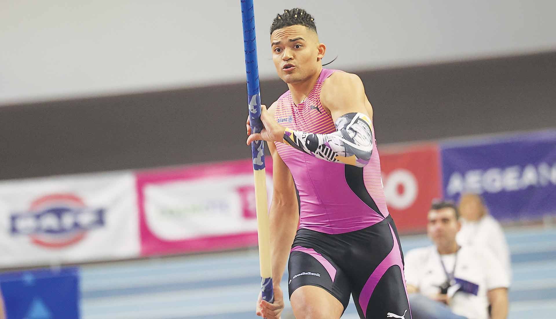 Από τον Καραλή στα ηλίθια πατίνια: Σημειώσεις μιας εποχής