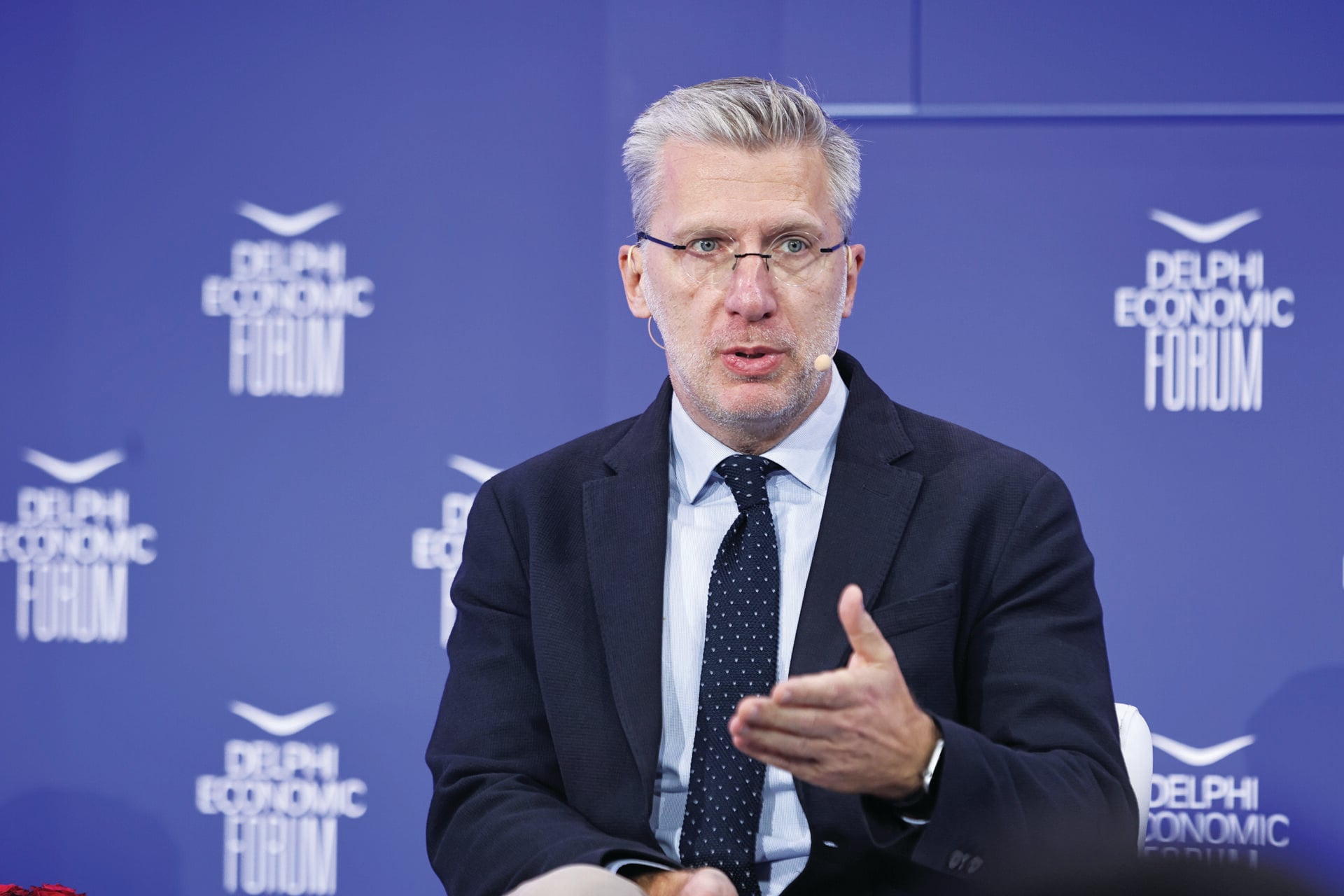 Στο στόχαστρο των βουλευτών οι… φυτευτοί!