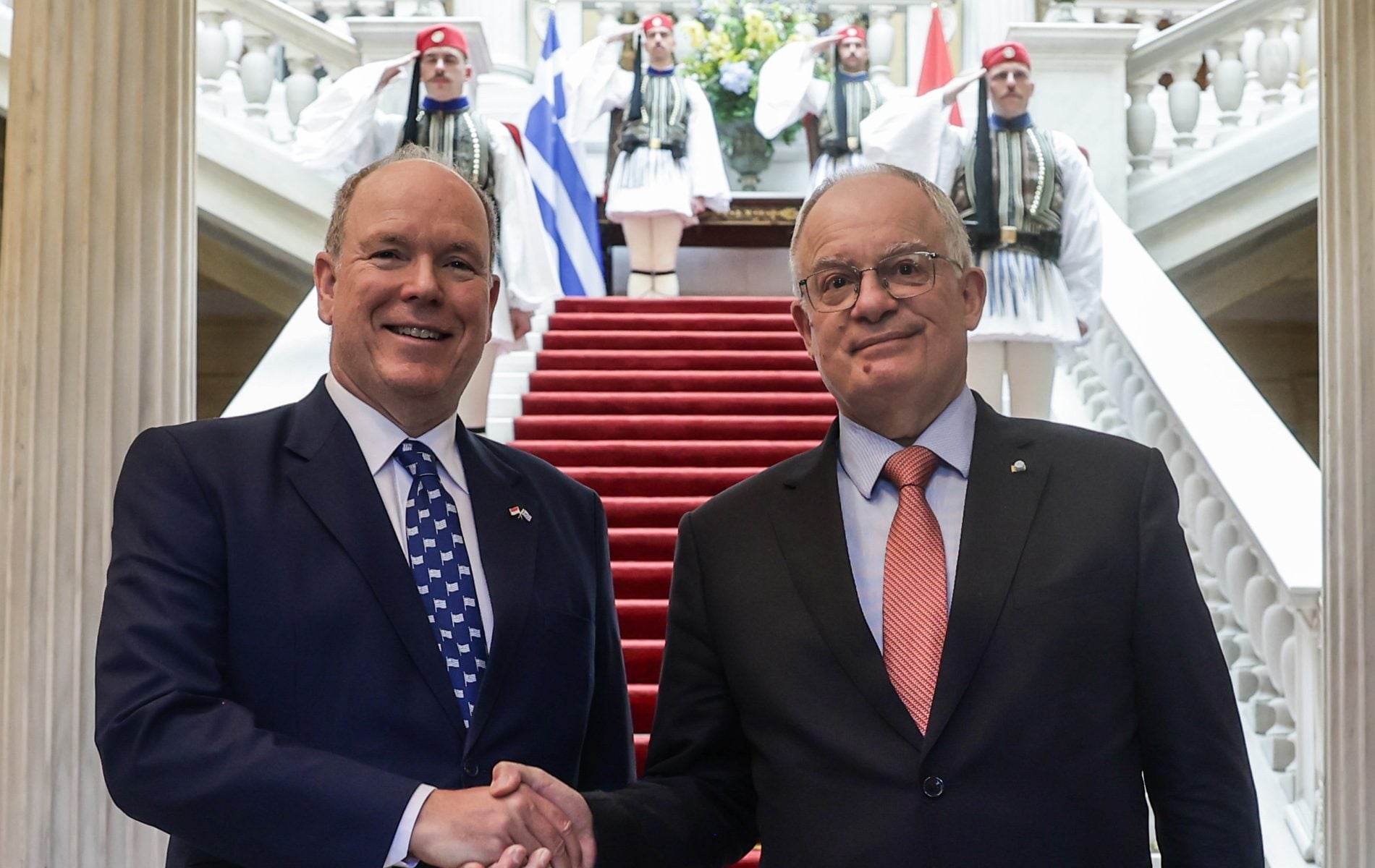 Ο Αλβέρτος έφτασε στην Αθήνα… μέσω Εσθονίας!