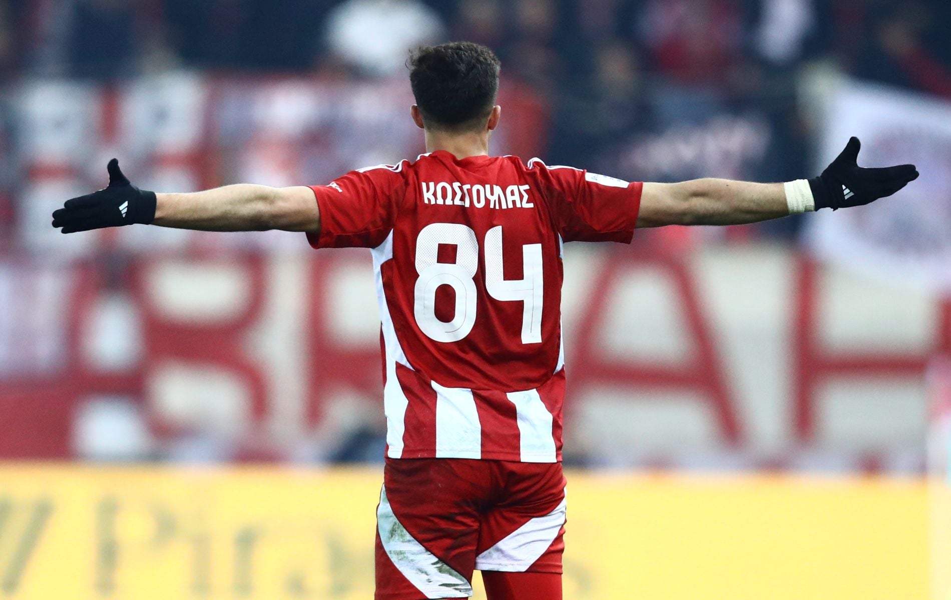 Προσφυγή στο CAS o Oλυμπιακός για τον Κωστούλα