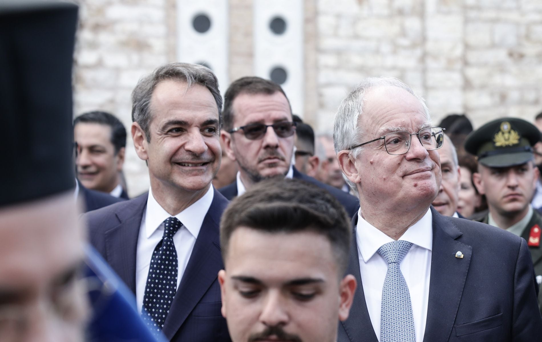 Αποδοκιμασίες για Μητσοτάκη και Τασούλα στο Μεσολόγγι (vid)