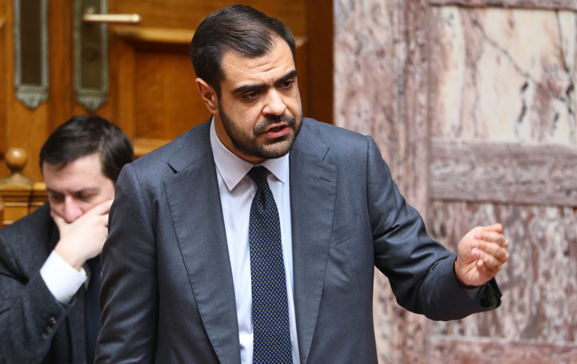 Πανικόβλητη η κυβέρνηση-Η «κανονικοποίηση» του ρουσφετιού, γραμμή άμυνας για τον ΟΠΕΚΕΠΕ