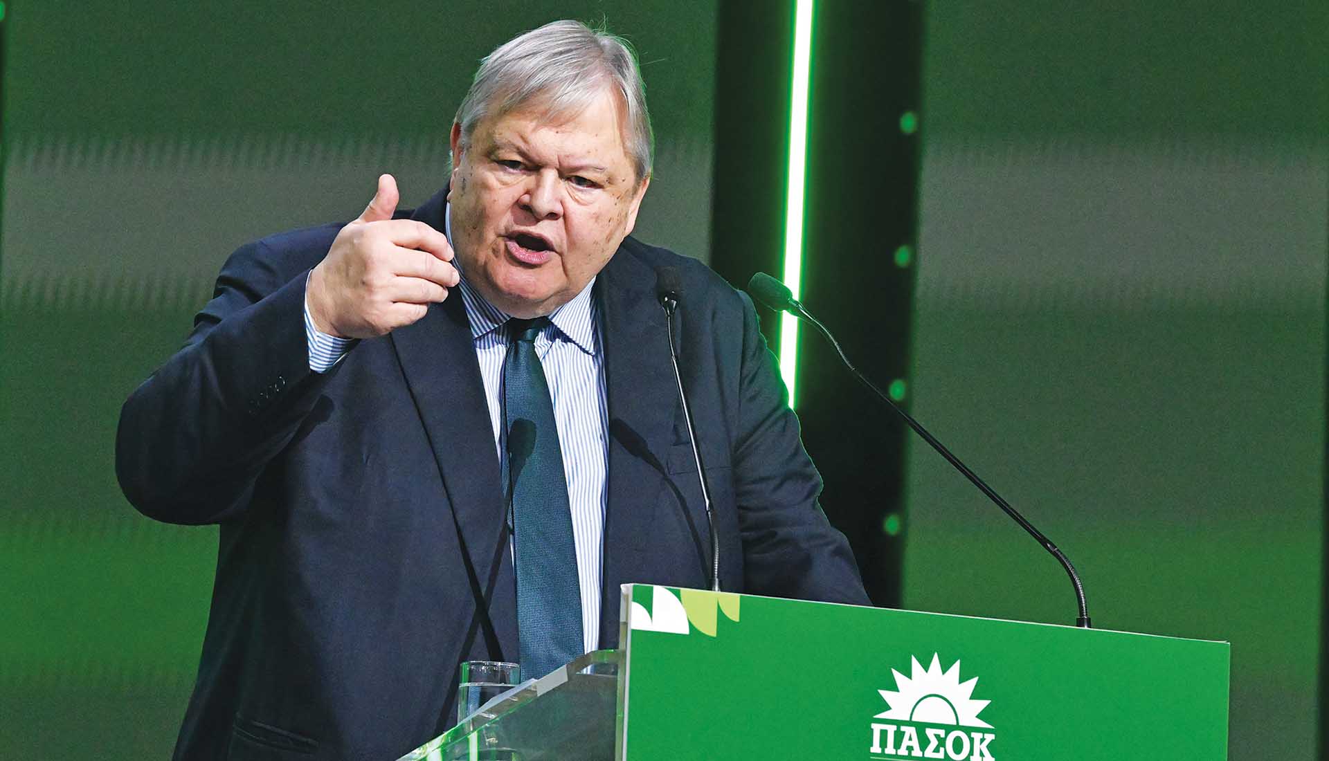 Ευάγγελος Βενιζέλος: Ξεμπρόστιασε χωρίς οίκτο τον Μητσοτάκη