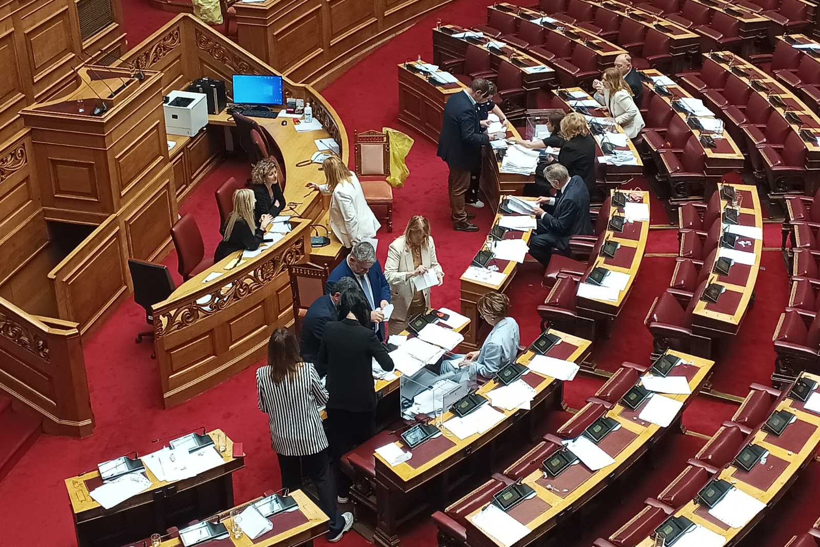 Live η σύγκρουση στη Βουλή: Η ΝΔ «μπλοκάρει» την Εξεταστική για τις υποκλοπές ζητώντας 151 ψήφους – Για πραξικόπημα μιλά η αντιπολίτευση
