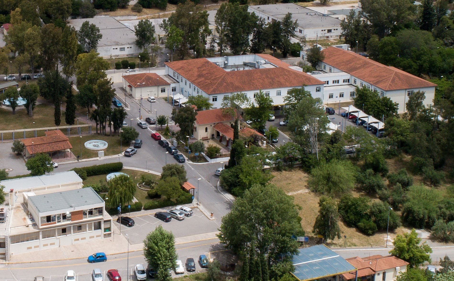 Άγριο έγκλημα στο Δαφνί: 48χρονος τρόφιμος στραγγάλισε 59χρονο – Ισχυρές δυνάμεις της ΕΛΑΣ στο Ψυχιατρικό Νοσοκομείο