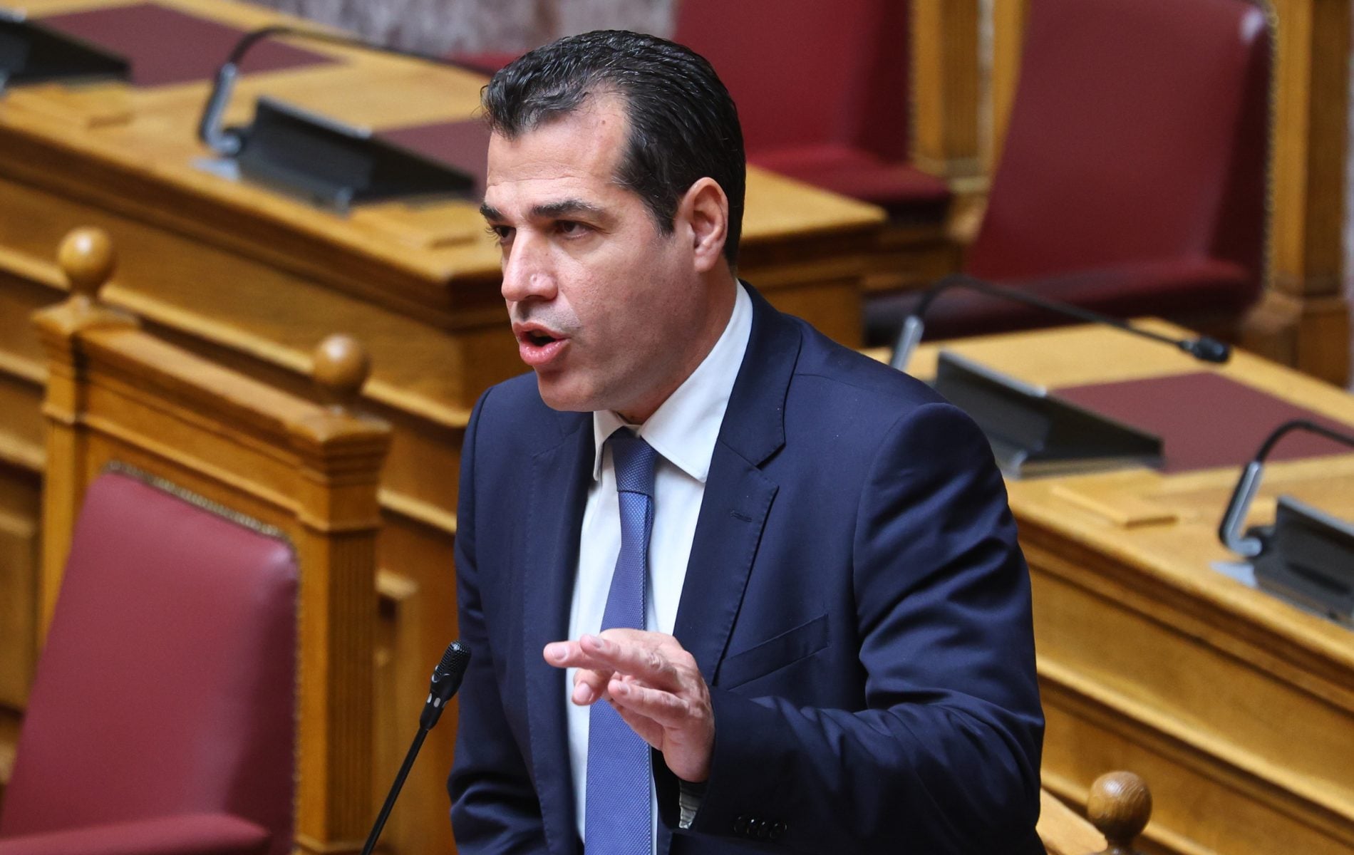 Ο Πλεύρης βαφτίζει εξαίρεση την καθημερινή απόβαση εκατοντάδων μεταναστών στην Κρήτη
