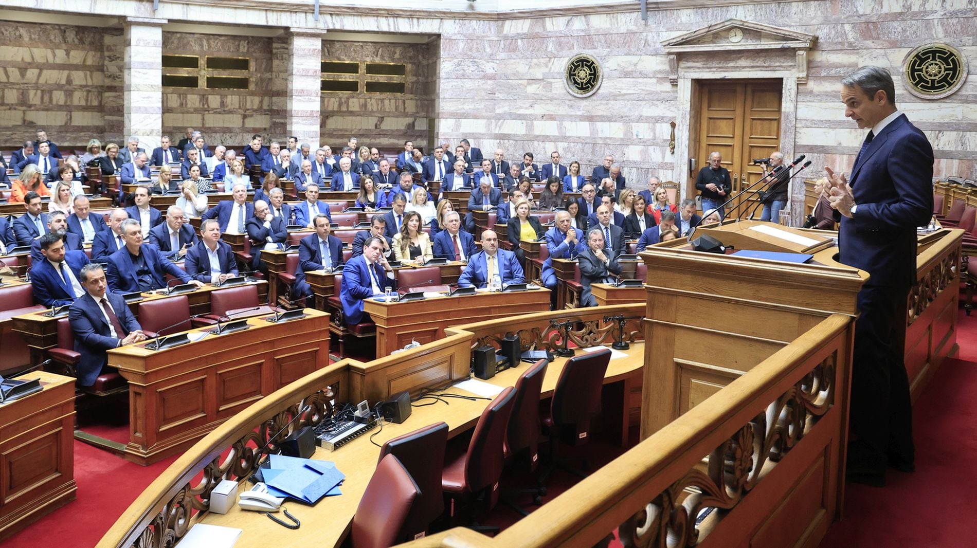 Ο Μητσοτάκης θέλει να βάλει φίμωτρο στους βουλευτές- Στη γραμμή Γεωργιάδη για την Ευρωπαϊκή Εισαγγελία