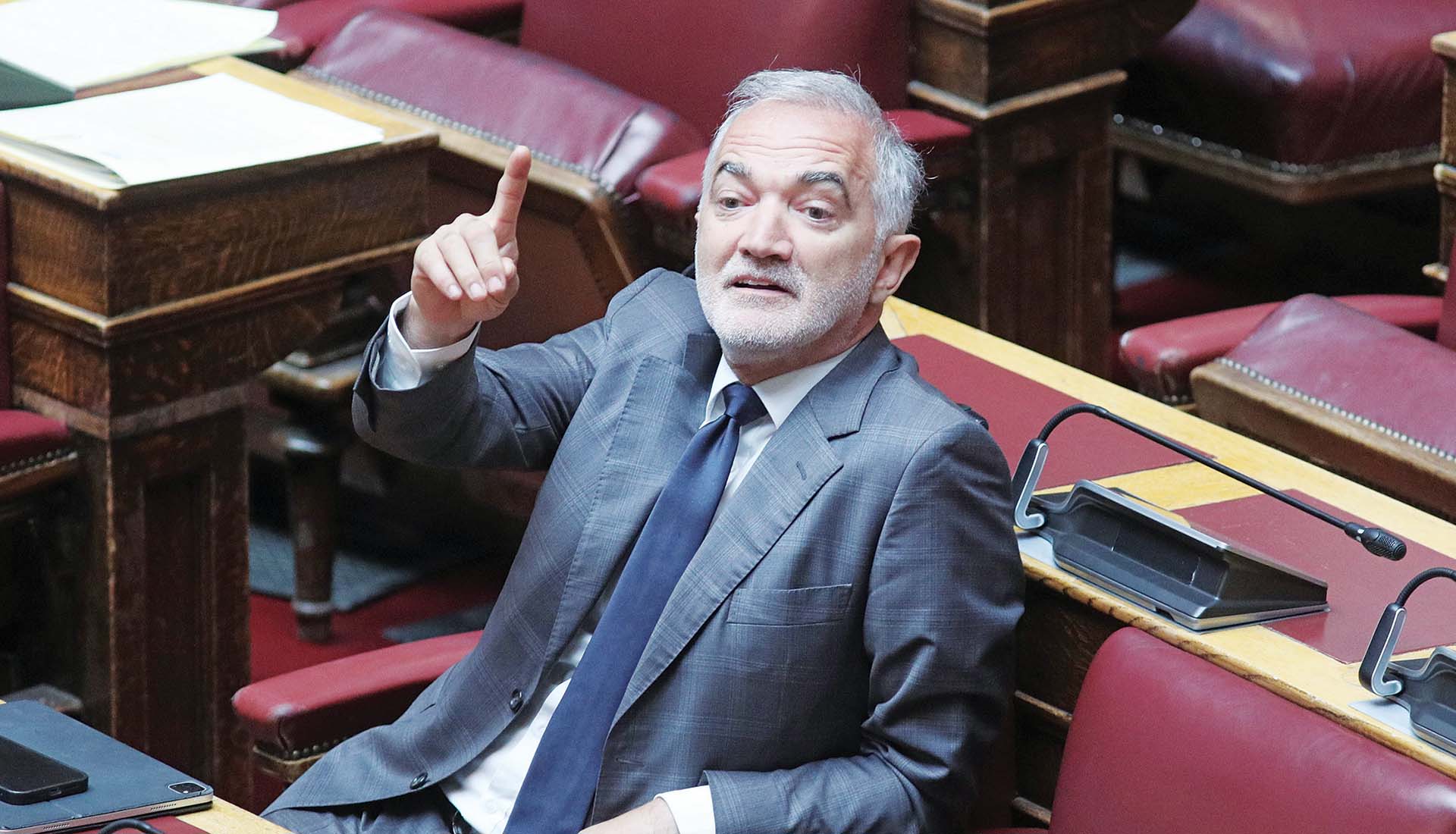 Ο Σαλμάς σε επαφές με ΠΑΣΟΚ και Τσίπρα