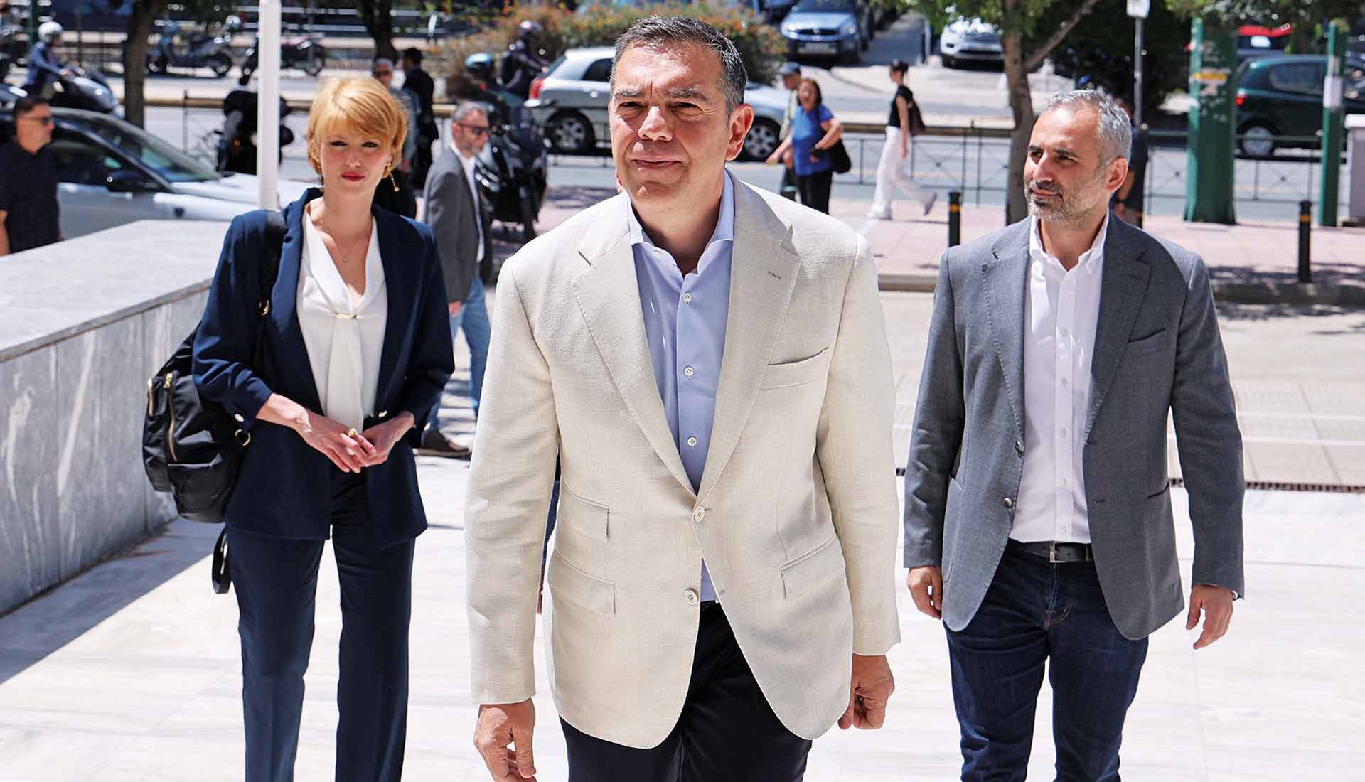 Τα ονόματα του πολιτισμού που στηρίζουν την ΕΛΑΣ του Αλέξη Τσίπρα