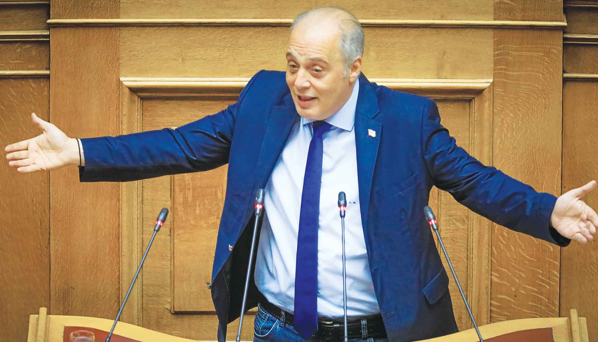 Κωλοτούμπα Βελόπουλου για την ασυλία