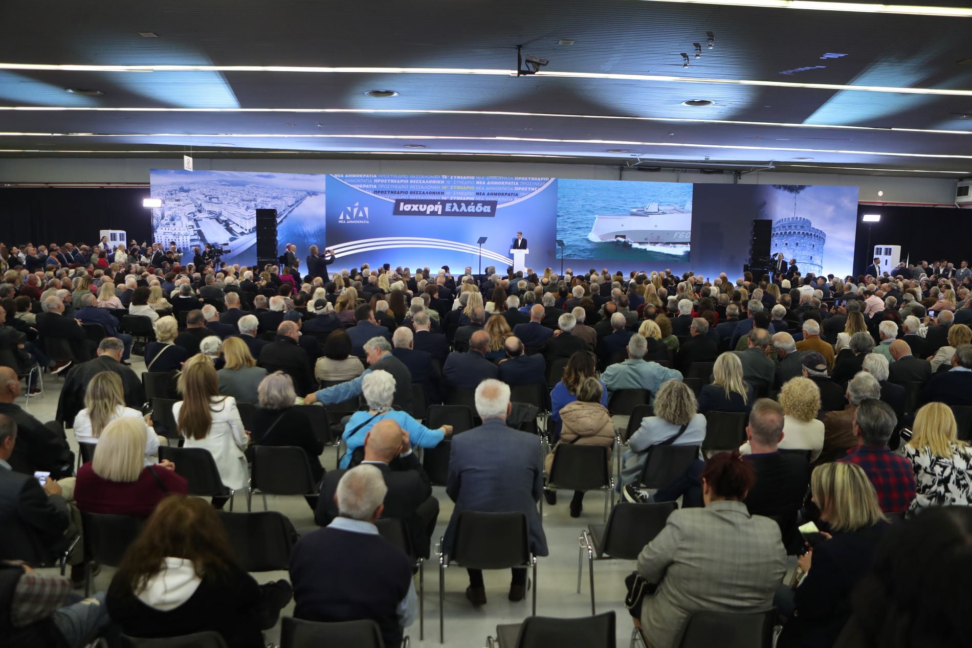Ρεσιτάλ «θεσμικότητας» από Δένδια και Τζιτζικώστα