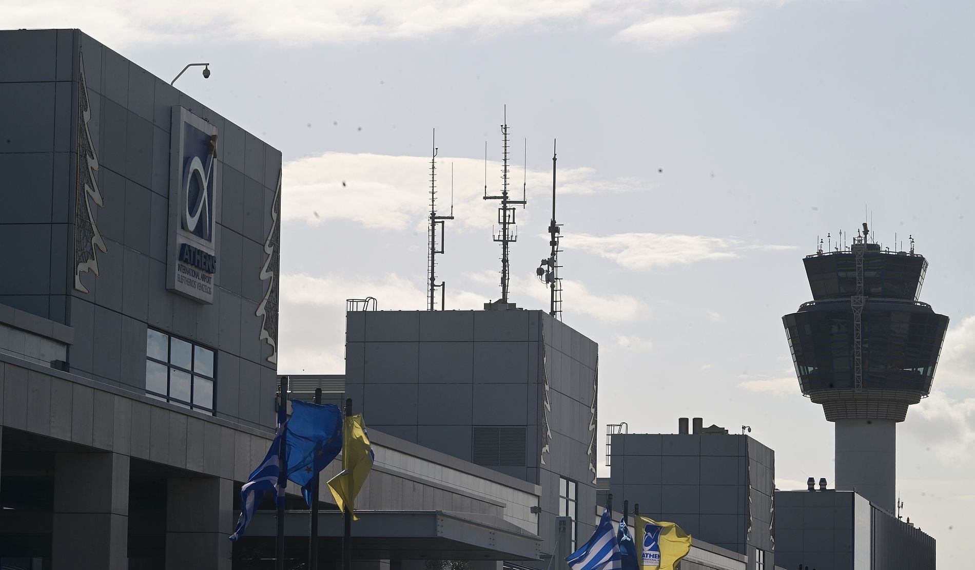 Καθυστερήσεις και ταλαιπωρία στο «Ελ. Βενιζέλος» λόγω ελέγχων της ΥΠΑ