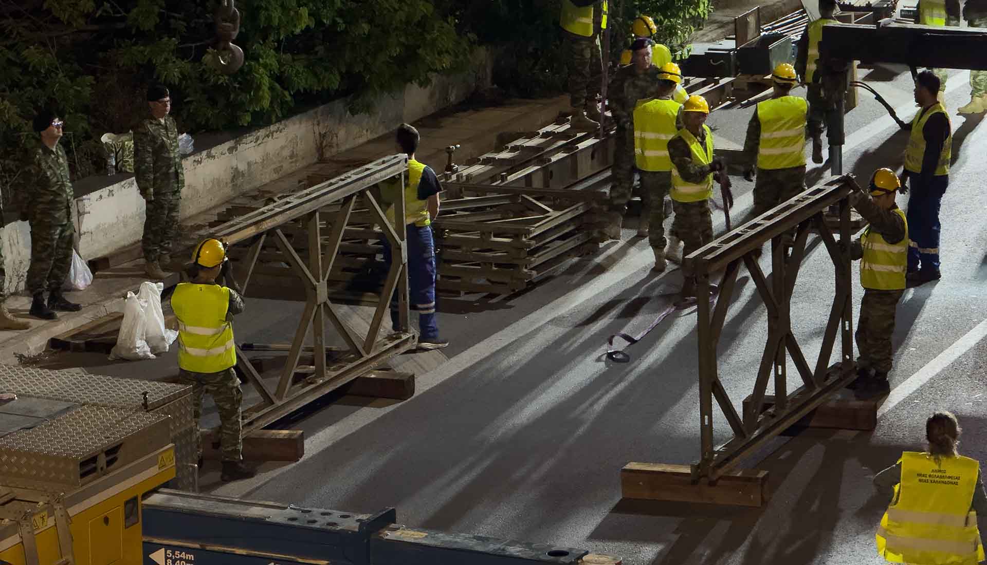 «Θα σας φτιάξουμε και γεφύρια»