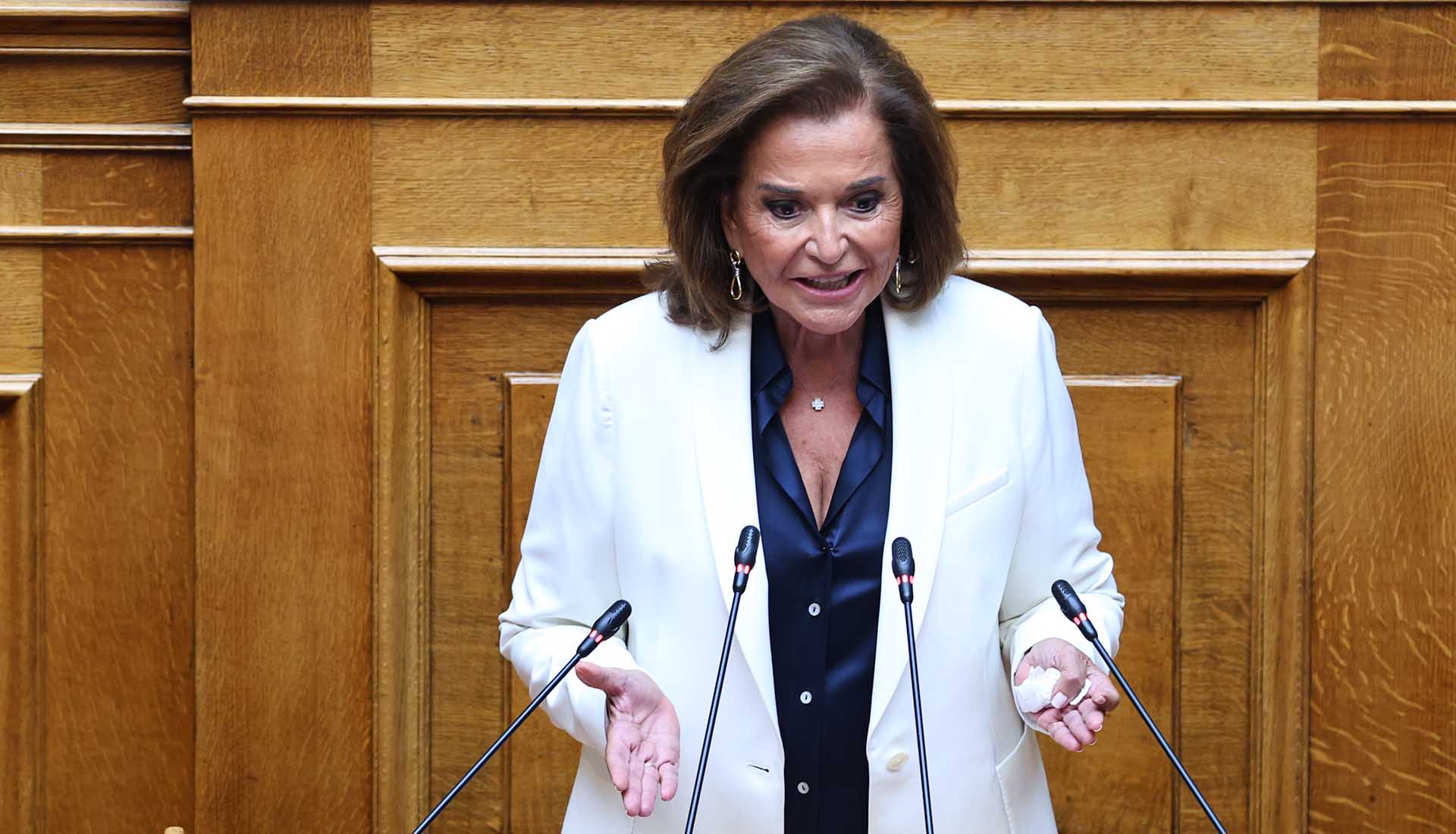 Η Ντόρα Μπακογιάννη