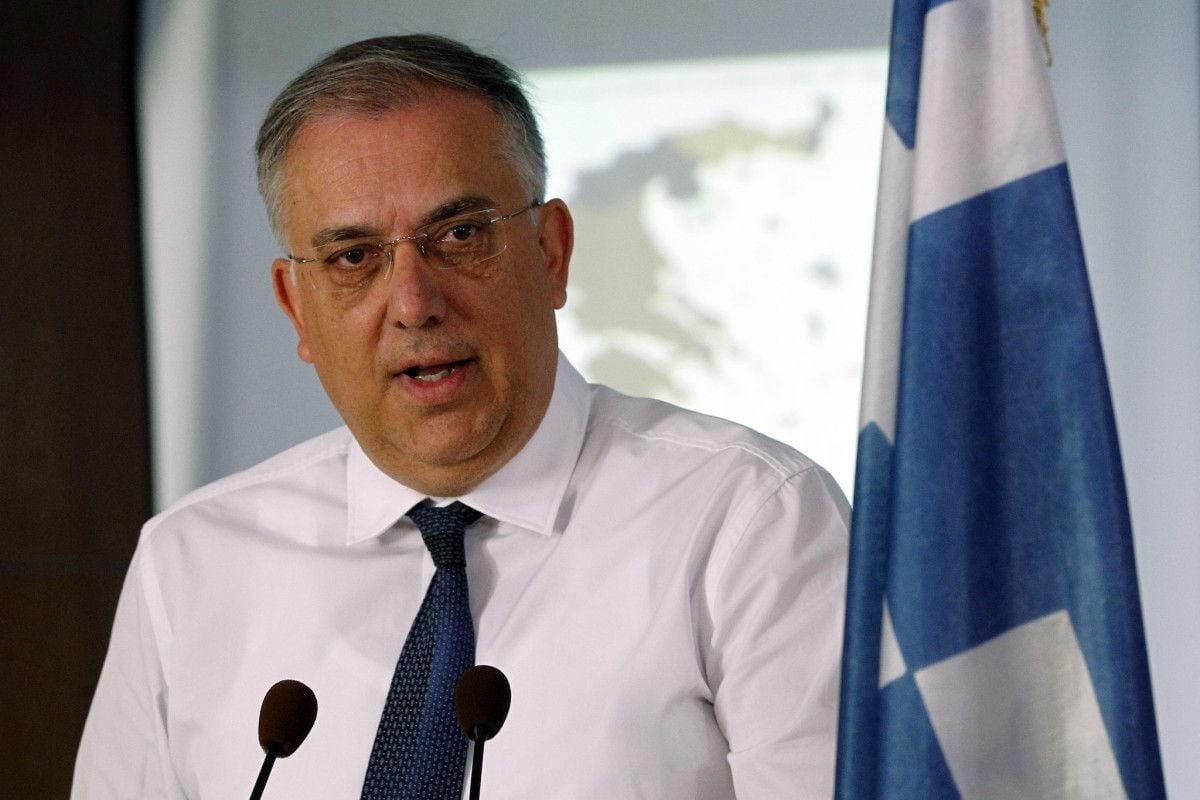 Θεοδωρικάκος: Ψηφίζεται την Τετάρτη το μπλόκο στις καταχρηστικές τραπεζικές χρεώσεις