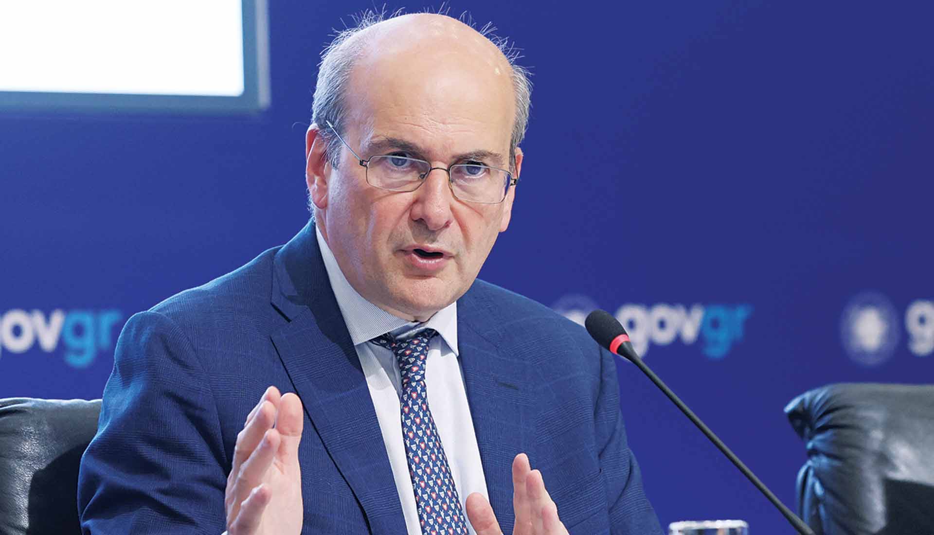 Από τα εκατομμύρια των ΜΜΕ μέχρι τον φραπέ με Bailey’s