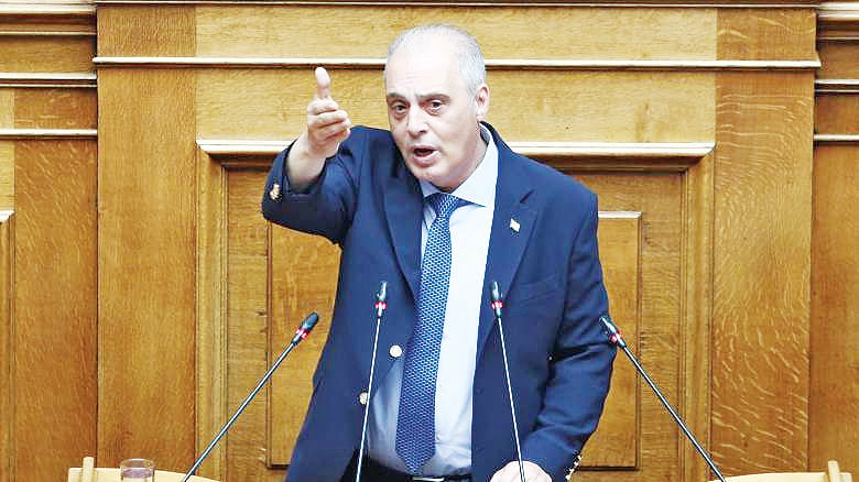 Αφωνη η ευρωβουλευτής της Ελ. Λύσης