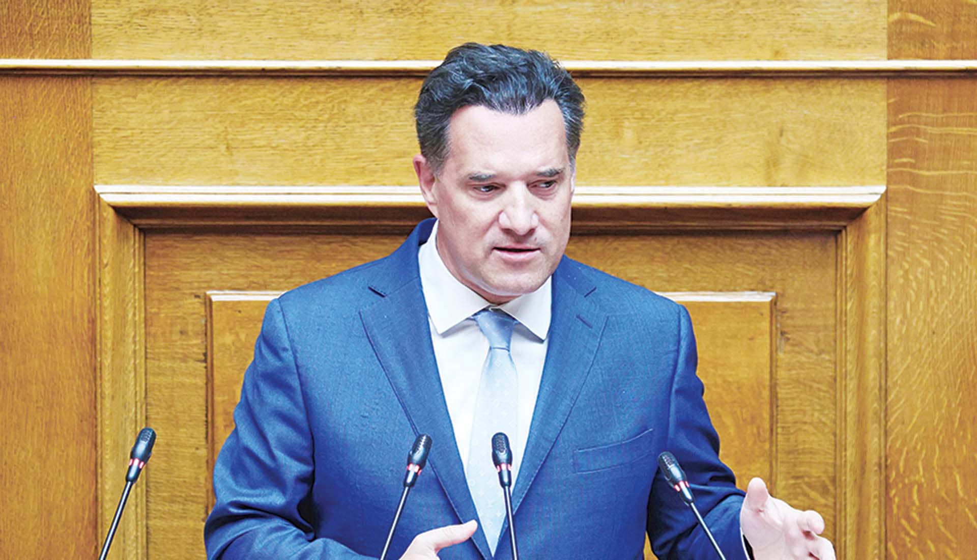 Από τις αυξήσεις στους δικαστικούς μέχρι τους… λουκουμάδες