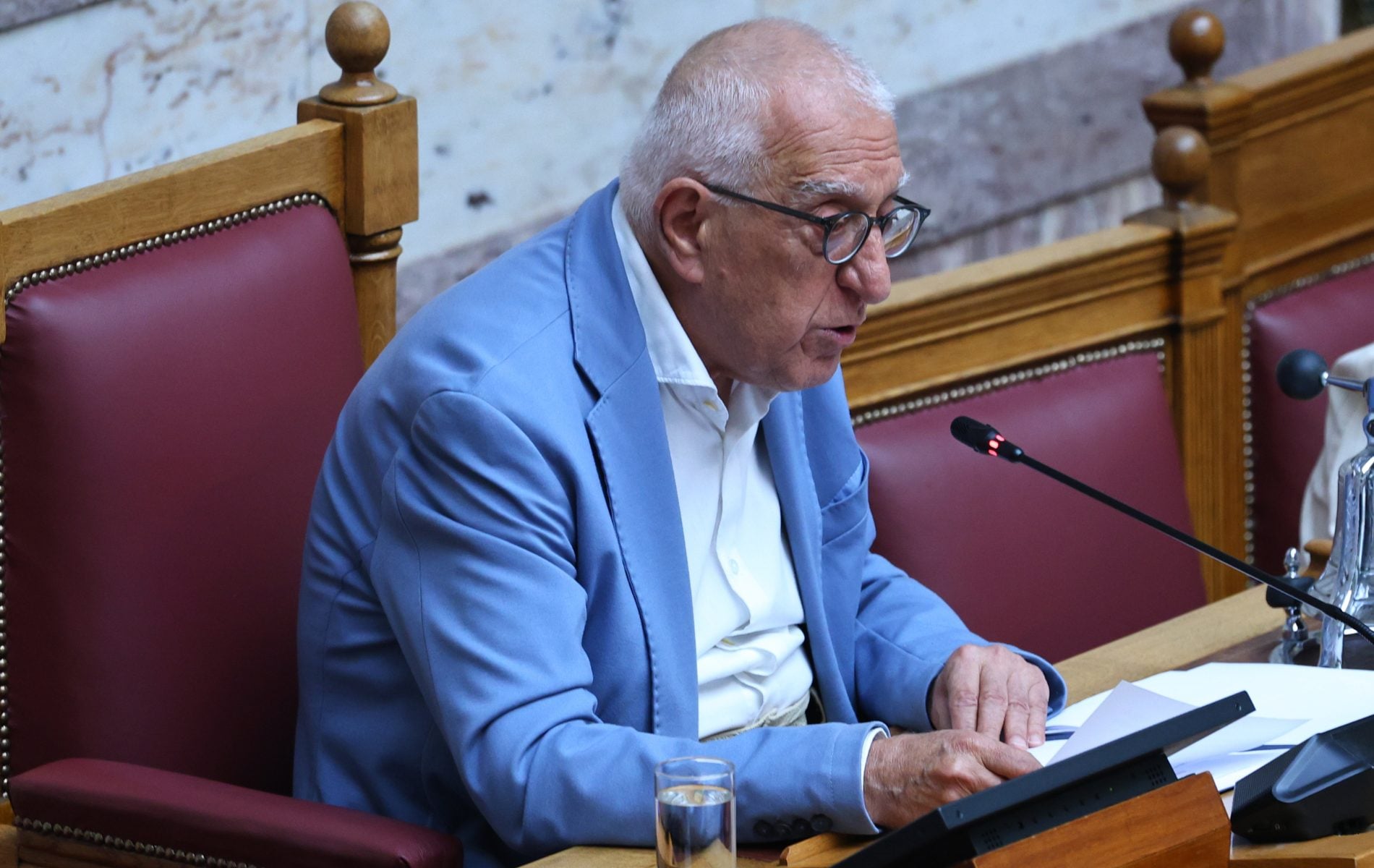 Ο Κακλαμάνης έδειξε πρόωρες εκλογές το φθινόπωρο (βίντεο)
