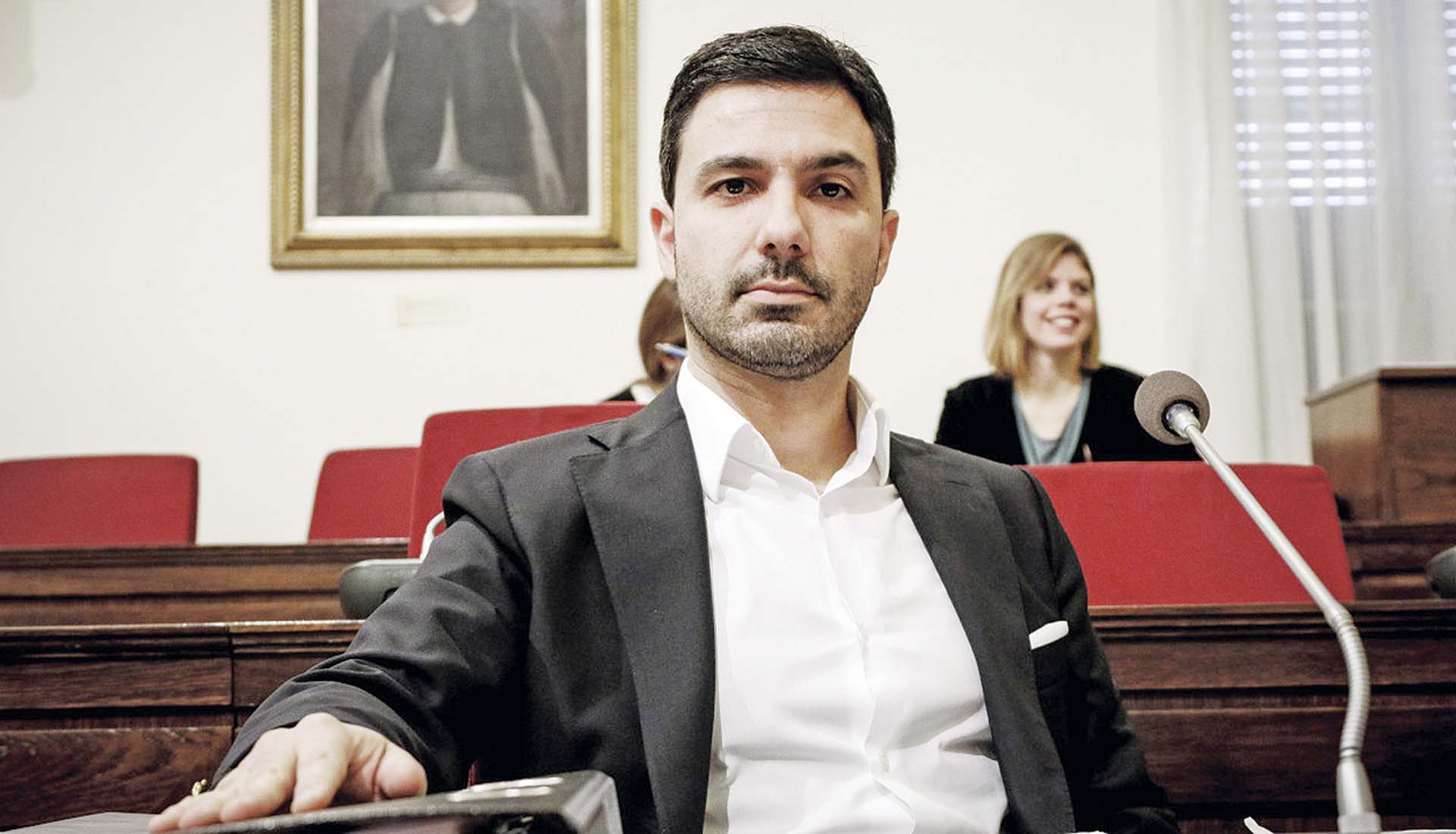 ΕΟΔΥ: 71.920€ στον δικηγόρο του Πουλή