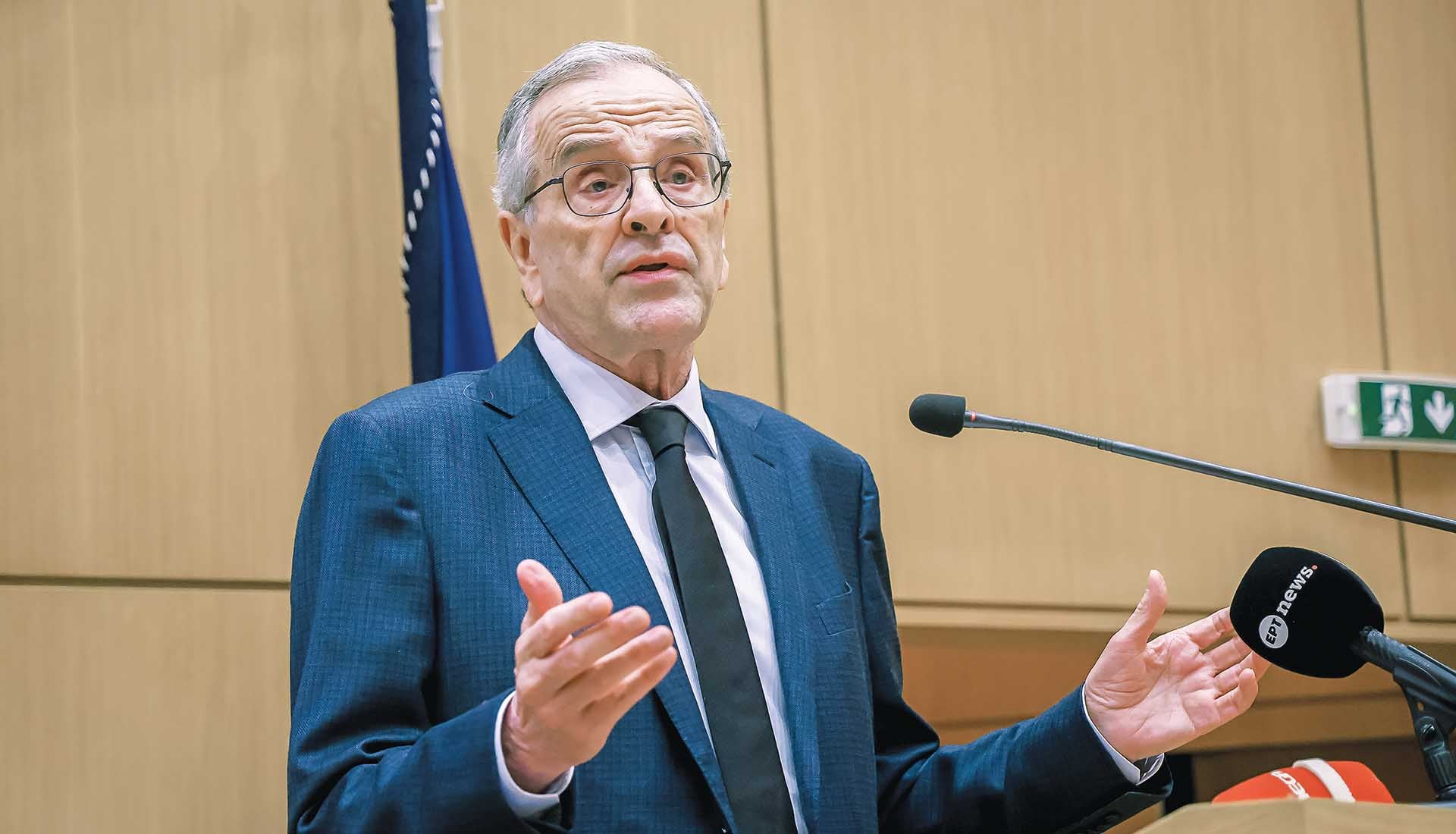 Μήνυμα Σαμαρά με σκληρές αιχμές για τη λειτουργία των δημοκρατικών θεσμών