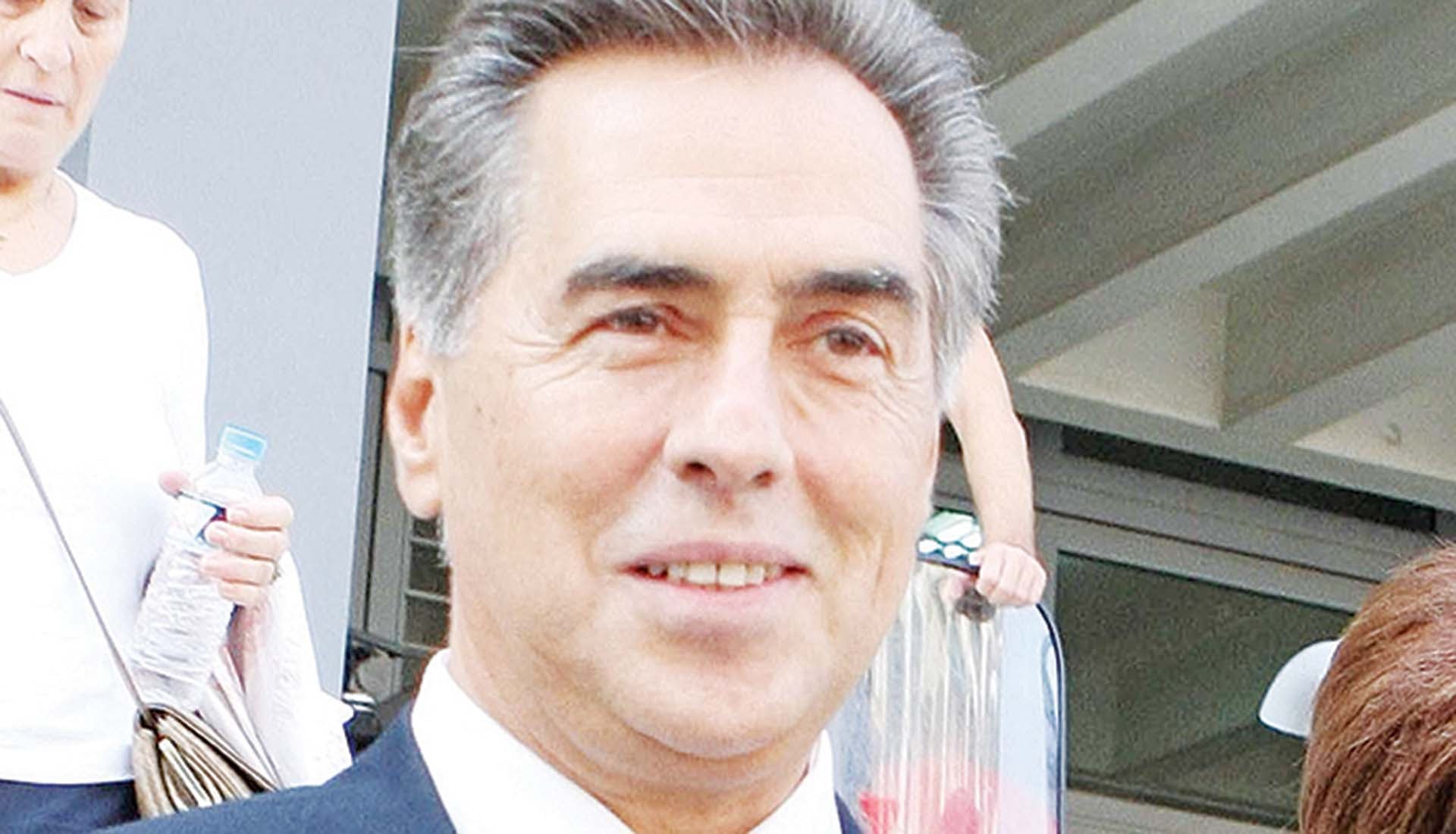 Από τον Παπαγεωργόπουλο και τα 12 μίλια μέχρι τη φανουρόπιτα και τα… πιτόγυρα