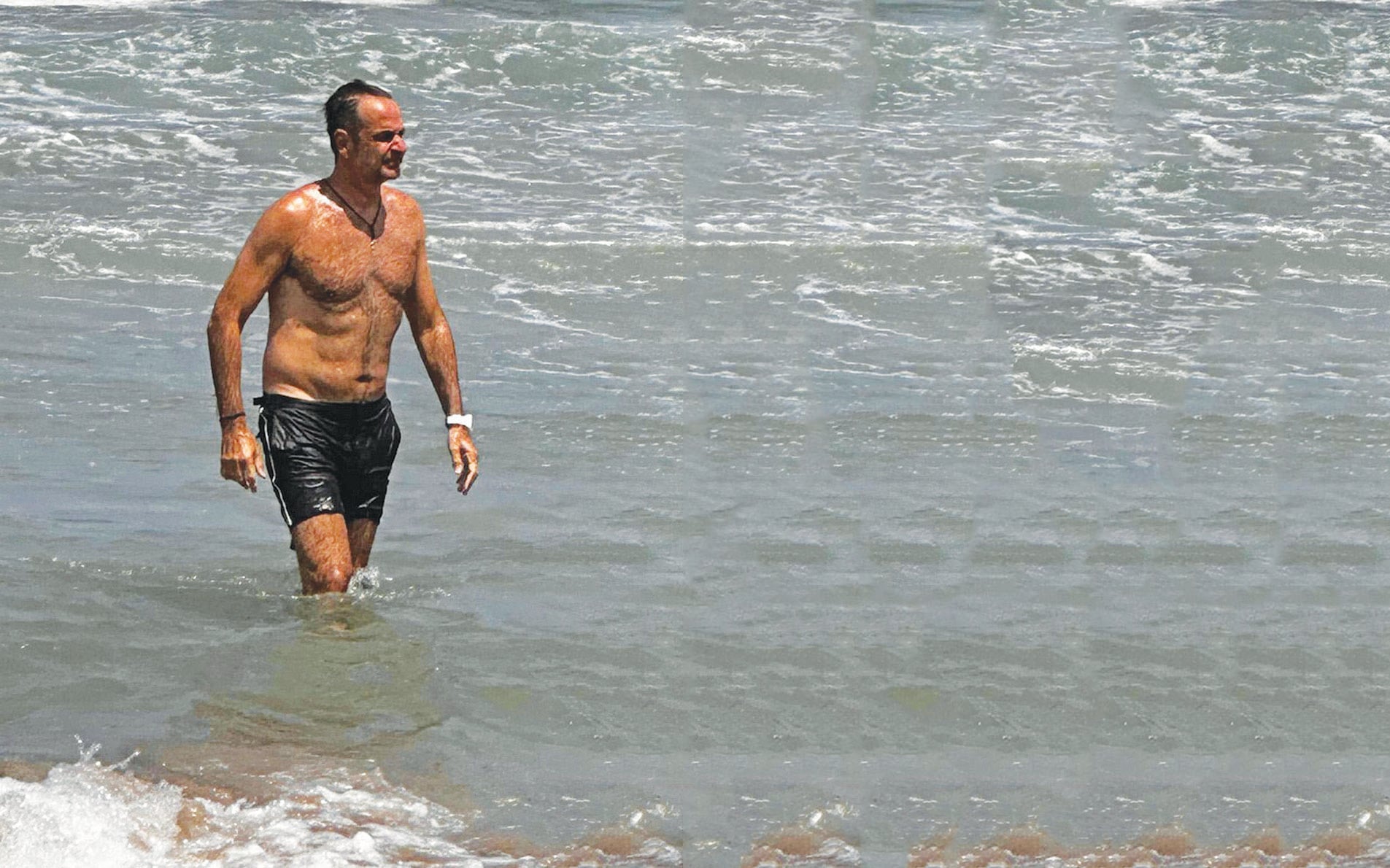 Η αβάσταχτη ελαφρότητα του… χομπίστα πρωθυπουργού