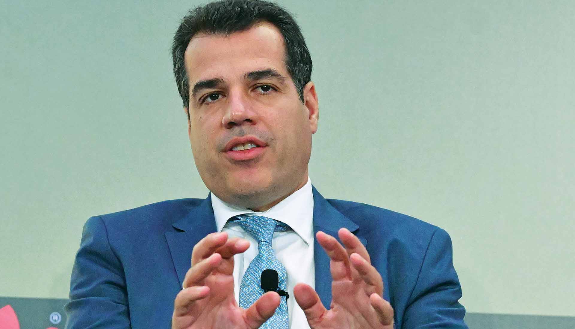 Νέο σόου Πλεύρη με ψέματα για τους μετανάστες