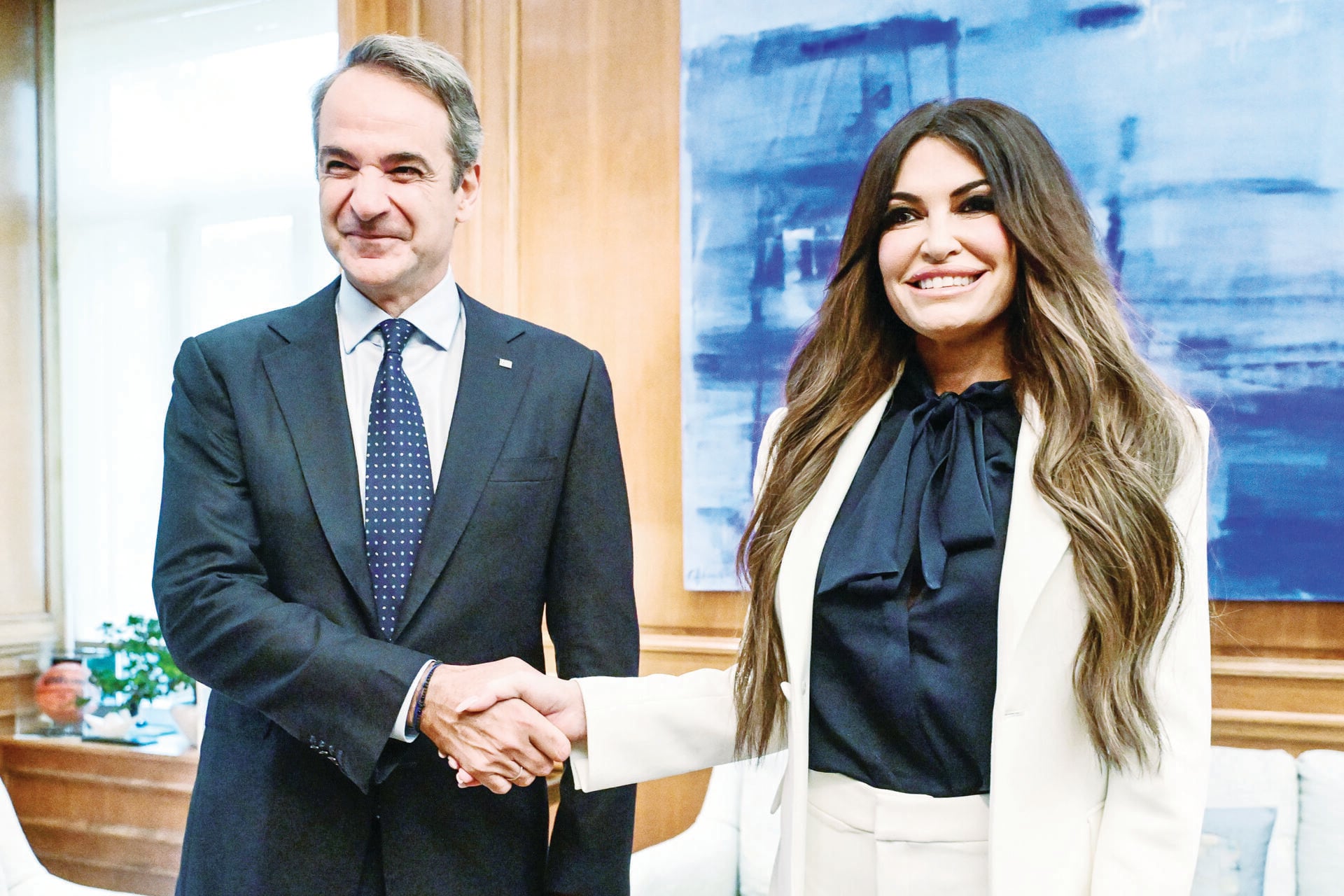 Σάλος από το δημοσίευμα της «WSJ»: Οφείλουν εξηγήσεις  Μητσοτάκης και Γκίλφοϊλ