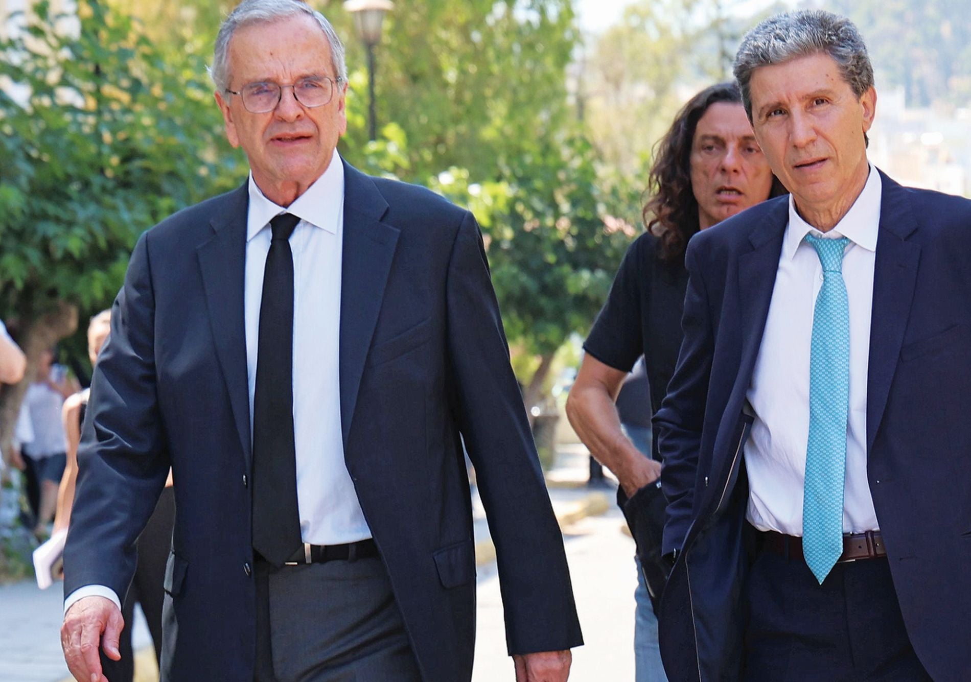Παραλήρημα πανικού της κυβέρνησης με προσβολές κατά Σαμαρά