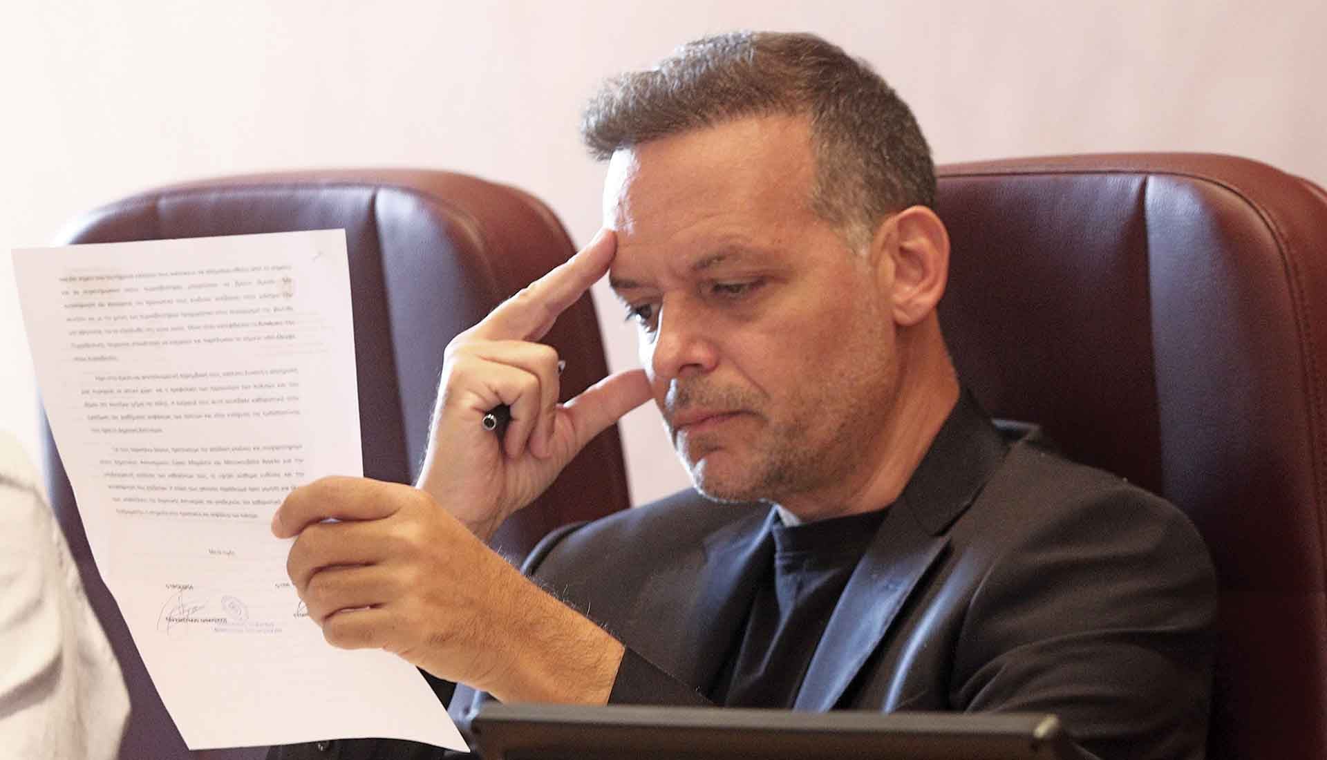 Αποκάλυψη: Και ο Δούκας «ταΐζει» τη Singular Logic!