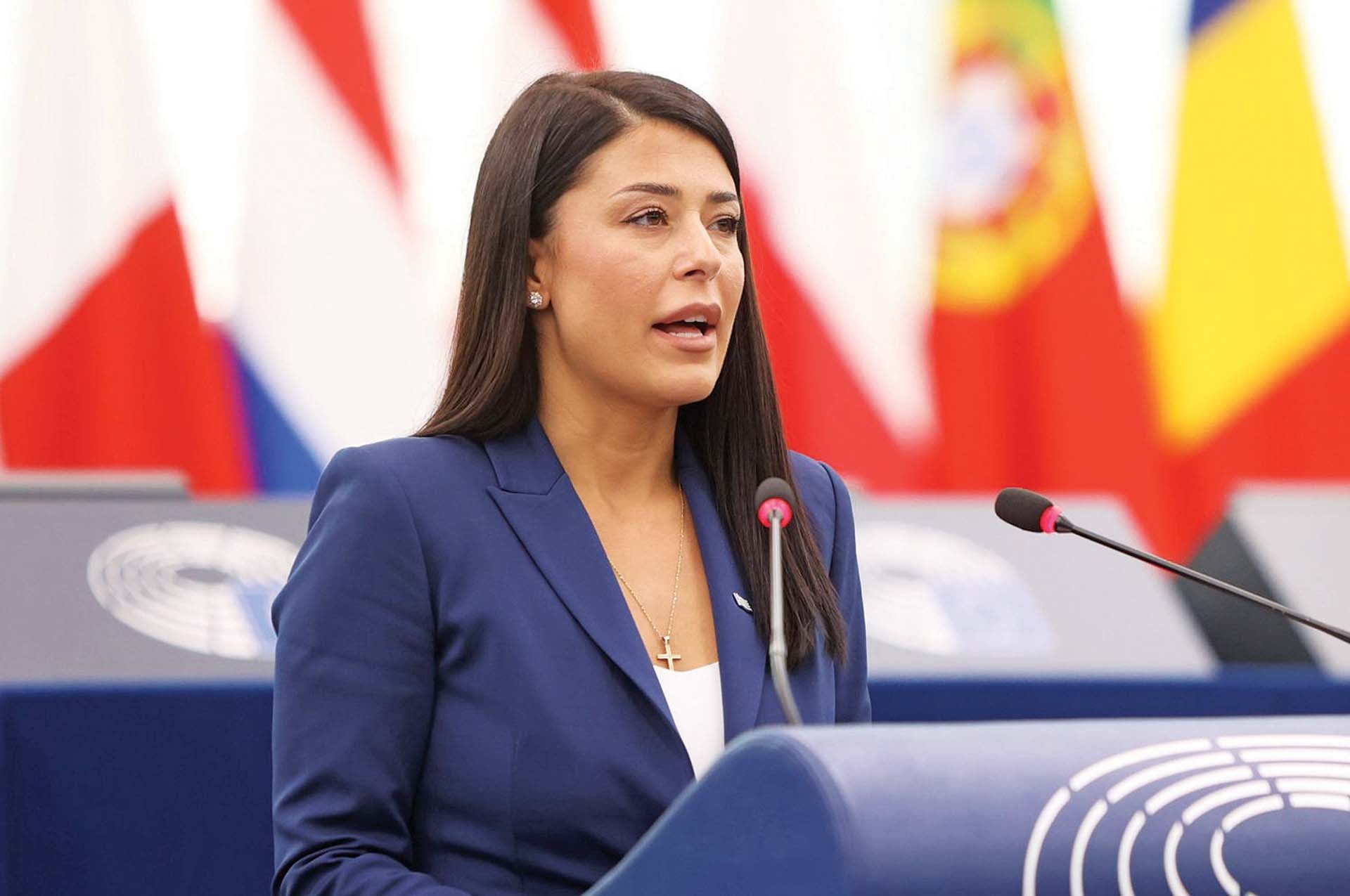 Λατινοπούλου: «Αποκαλούν λαϊκισμό τις αλήθειες οι ελίτ»
