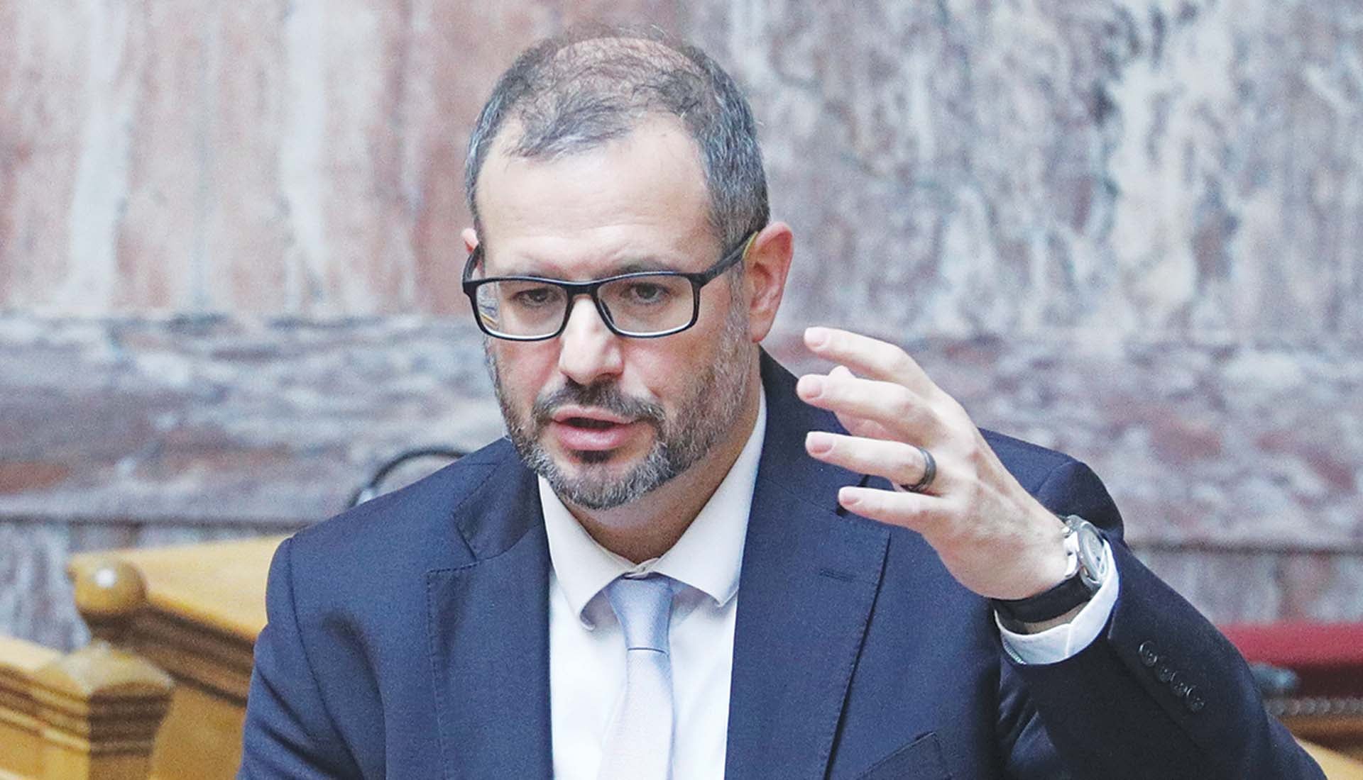 Νίκος Τσάφος: Ο «εκλεκτός» Μητσοτάκη εκθέτει ξανά το Μαξίμου