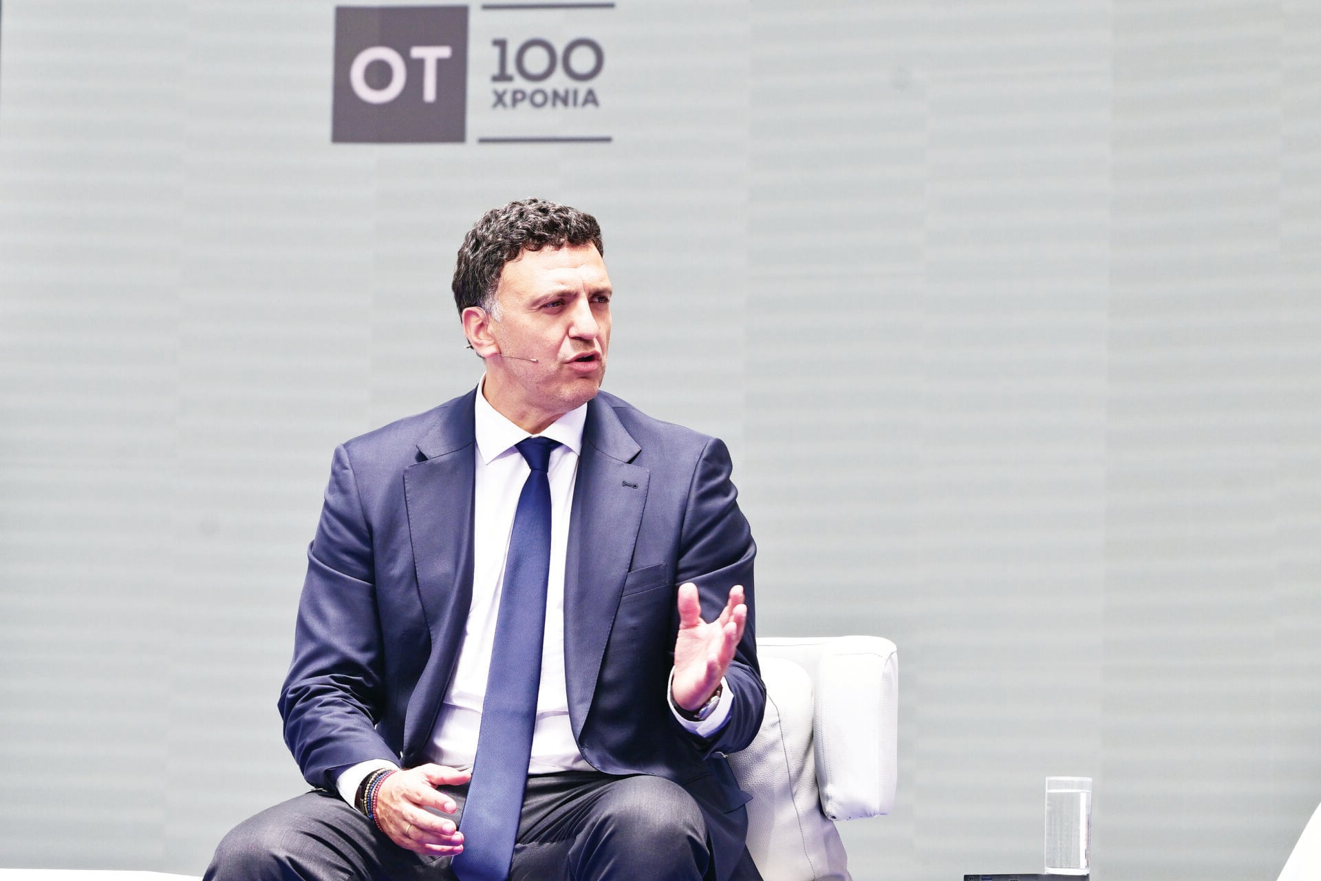 Ο Βασίλης Κικίλιας σε ομιλία του σε φόρουμ