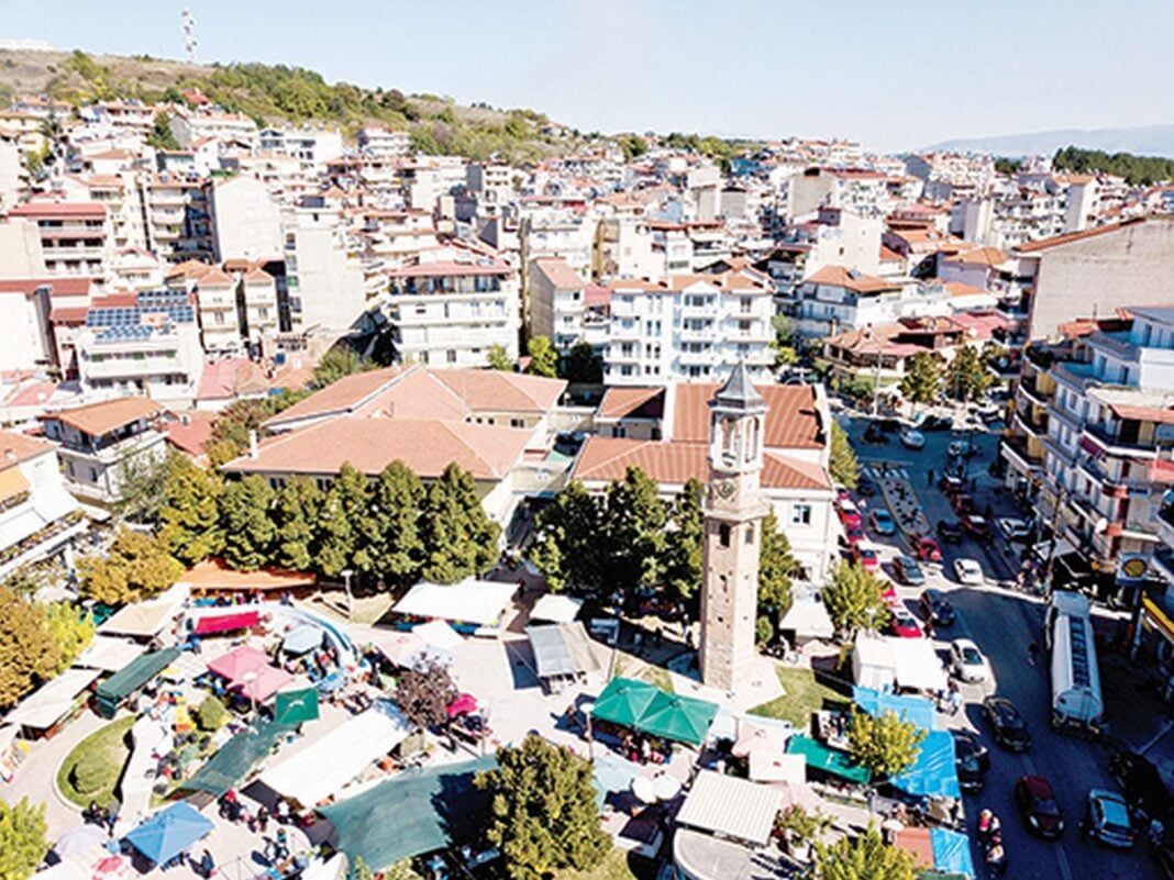 Αεροφωτογραφία της πόλης των Γρεβενών Αεροφωτογραφία της πόλης των Γρεβενών