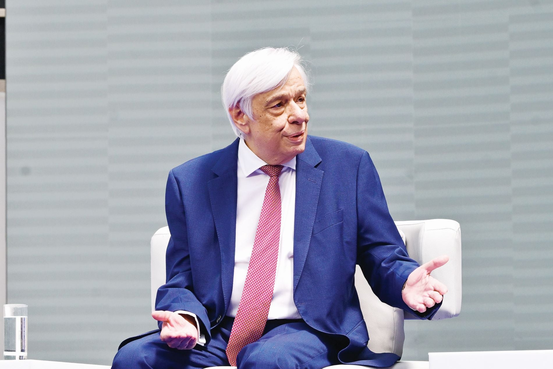 Καταπέλτης κατά Ρούμπιο ο Παυλόπουλος