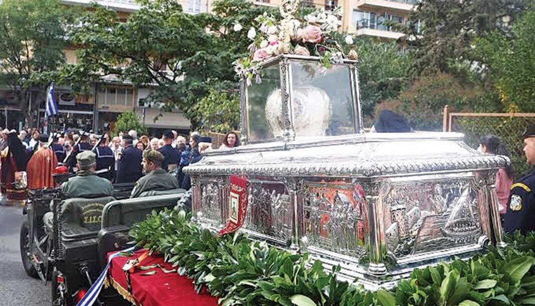 Η Θεσσαλονίκη τιμά τον πολιούχο της άγιο Δημήτριο Η Θεσσαλονίκη τιμά τον πολιούχο της άγιο Δημήτριο