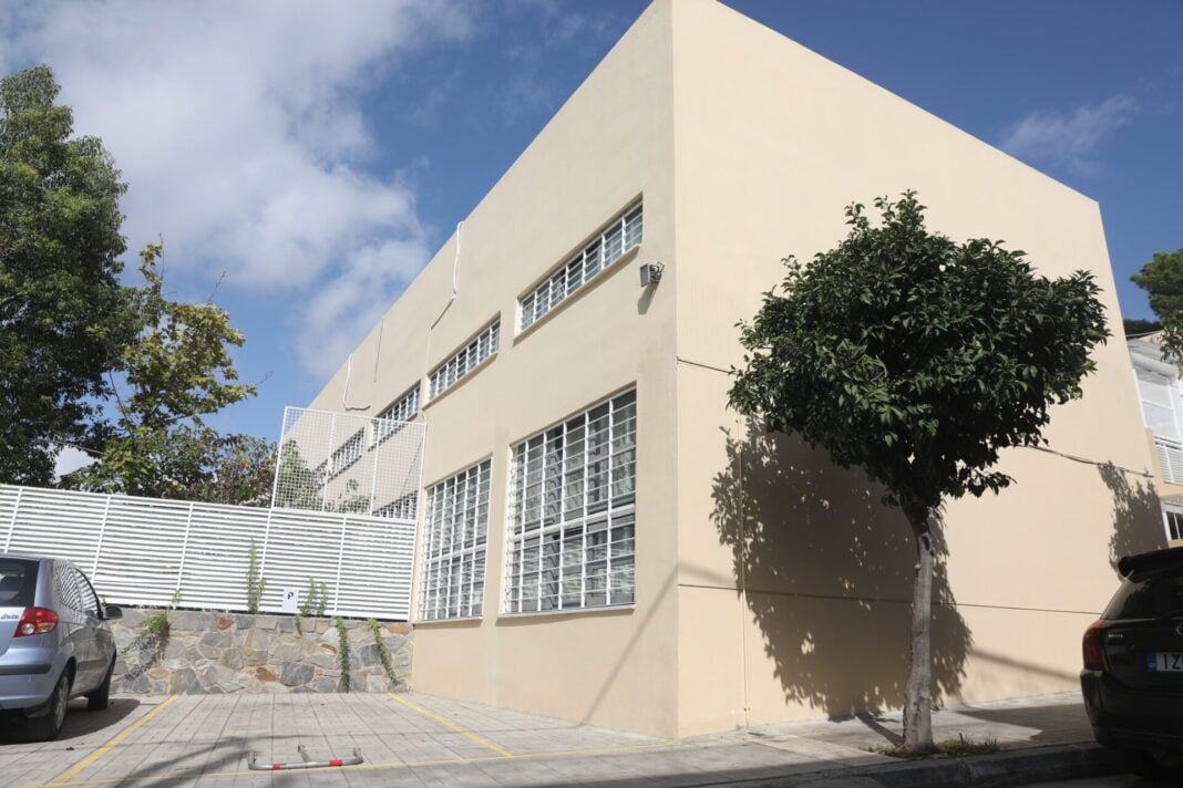 Εκκενώθηκαν για προληπτικούς λόγους, σχολεία στον Κολωνό Εκκενώθηκαν για προληπτικούς λόγους, σχολεία στον Κολωνό