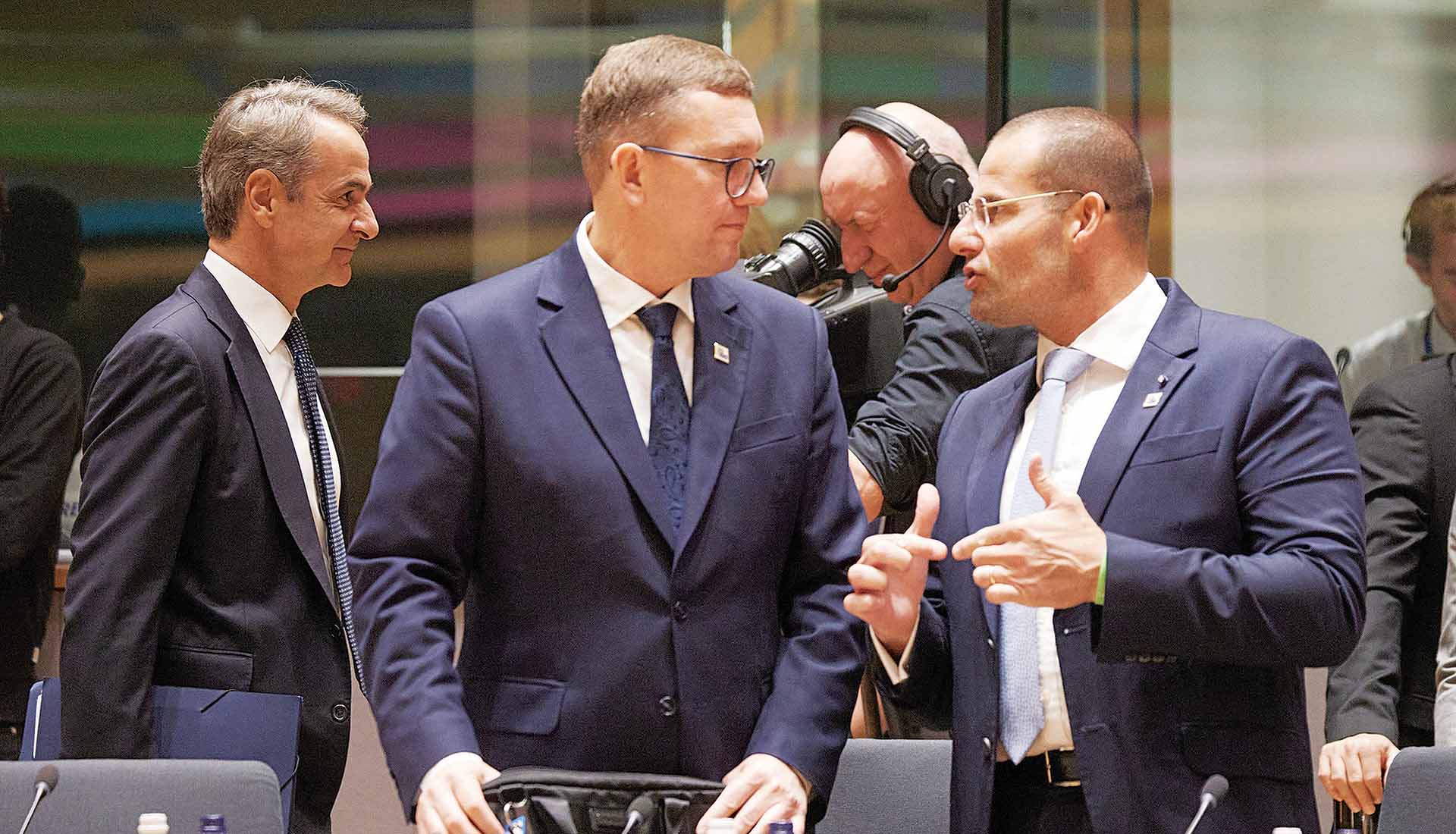 Σύνοδος Κορυφής: Οι Ευρωπαίοι αγνόησαν τις προτάσεις Μητσοτάκη